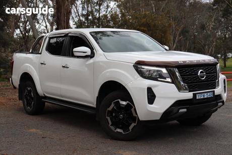 White 2020 Nissan Navara Dual Cab Pick-up St-X (4X4) Leather/No Sunroof