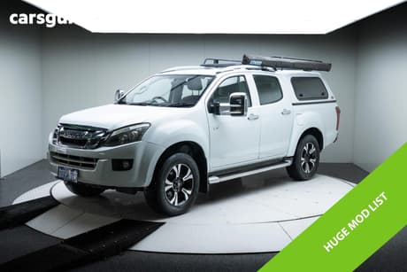 White 2015 Isuzu D-MAX Crew Cab Utility Ls-Terrain Hi-Ride (4X4)