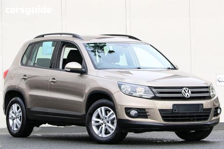 White 2012 Volkswagen Tiguan Wagon 132 Tsi Pacific