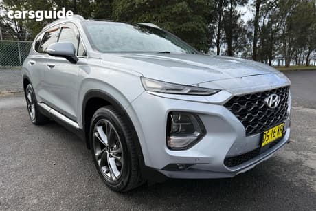 Silver 2018 Hyundai Santa FE Wagon Highlander Crdi Satin Awd