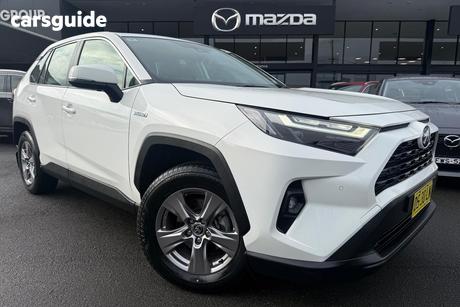 White 2022 Toyota RAV4 Wagon Gx (Awd) Hybrid