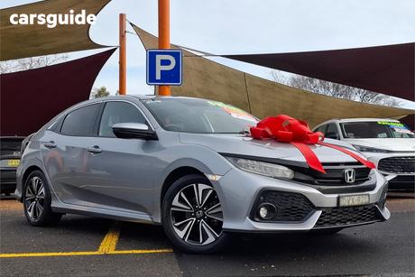 Grey 2018 Honda Civic Hatchback Vti