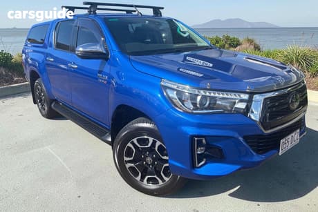 Blue 2019 Toyota Hilux Double Cab Pick Up Sr5 (4X4)