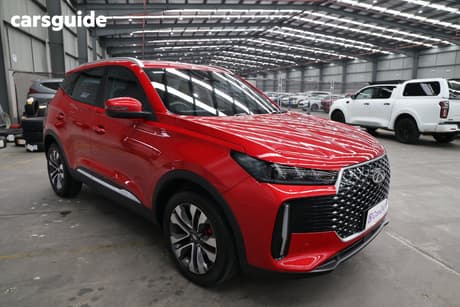 Red 2025 Chery Tiggo 4 PRO Wagon Ultimate