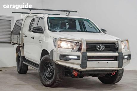 White 2021 Toyota Hilux Double Cab Chassis Sr (4X4)