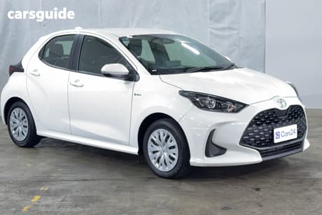 White 2024 Toyota Yaris Hatchback Ascent Sport Hybrid