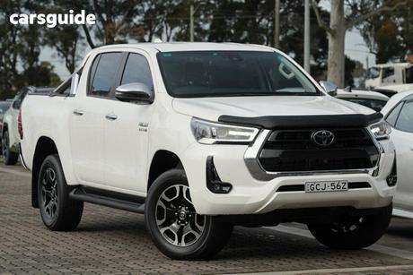 White 2023 Toyota Hilux Double Cab Pick Up Sr5 Hi-Rider (4X2)