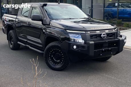 Black 2026 Nissan Navara Dual Cab Pick-up Sl (4X4)