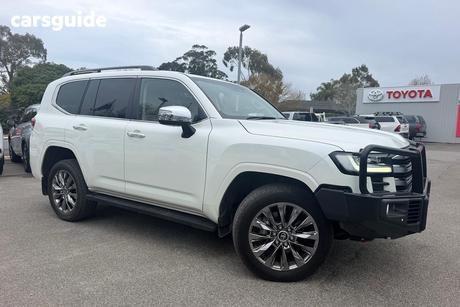 White 2022 Toyota Landcruiser Wagon Lc300 Sahara Zx (4X4)