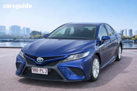 Blue 2018 Toyota Camry Sedan Ascent