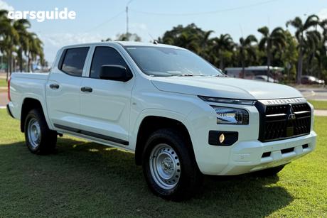 White 2026 Mitsubishi Triton Double Cab Pick Up Glx (4X4) 1T Payload