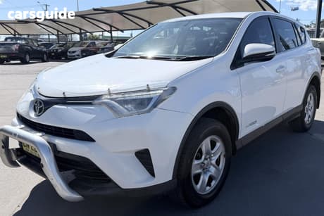White 2017 Toyota RAV4 Wagon Gx (4X4)