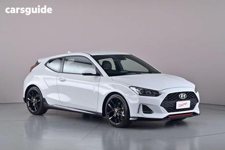 White 2019 Hyundai Veloster Coupe Turbo