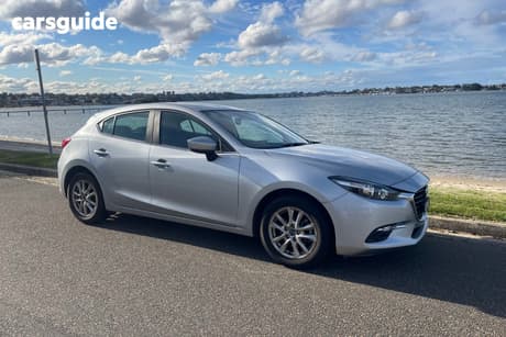 Silver 2018 Mazda 3 Hatchback Maxx Sport (5Yr)