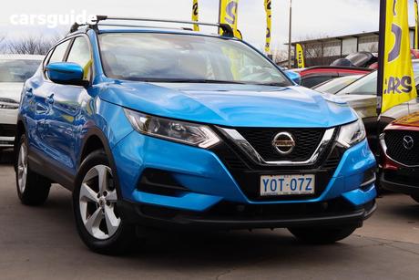 Blue 2020 Nissan Qashqai Wagon St
