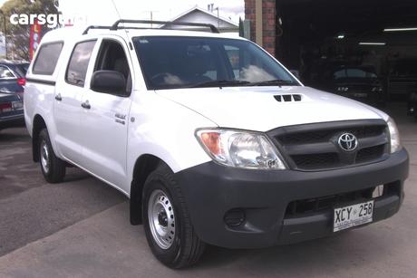 White 2005 Toyota Hilux Dual Cab Pick-up Sr