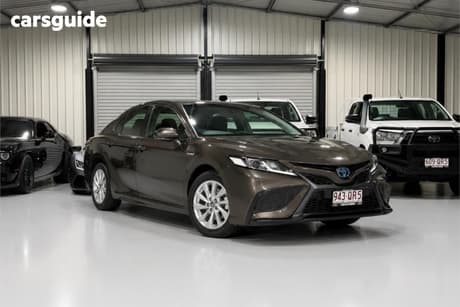Bronze 2023 Toyota Camry Sedan Ascent Sport Hybrid