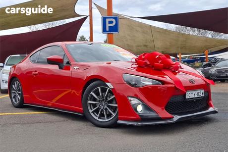 Red 2014 Toyota 86 Coupe Gt