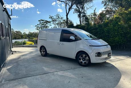 White 2022 Hyundai Staria Van Load 2S 2.2D Liftback