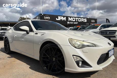 White 2013 Toyota 86 Coupe Gts