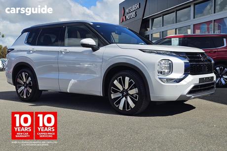 White 2026 Mitsubishi Outlander Wagon Exceed Tourer 5 Seat (Awd)