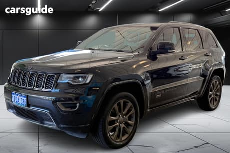 Black 2017 Jeep Grand Cherokee Wagon 75Th Anniversary (4X4)