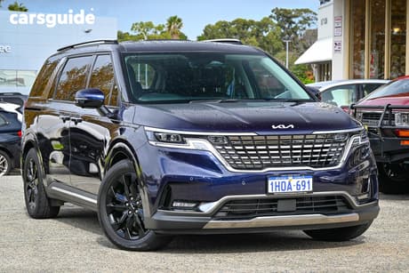Blue 2022 Kia Carnival Wagon Platinum