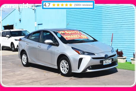 Silver 2019 Toyota Prius Hatchback Hybrid