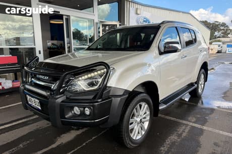 White 2017 Isuzu MU-X Wagon Ls-T (4X4)