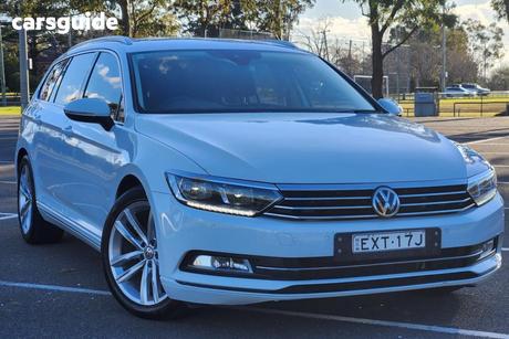 White 2019 Volkswagen Passat Wagon 132 Tsi