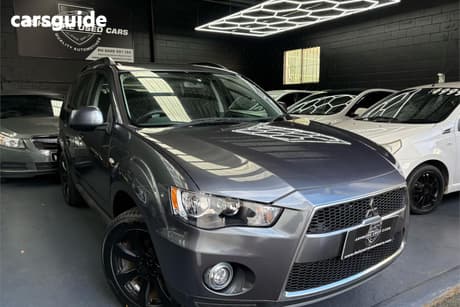 Grey 2012 Mitsubishi Outlander Wagon Ls (Fwd)