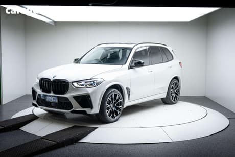 White 2020 BMW X5 Wagon M Competition