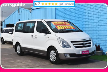 White 2018 Hyundai Imax Wagon