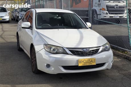 White 2009 Subaru Impreza Sedan R (Awd)