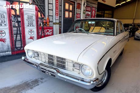 White 1962 Ford Falcon Sedan DELUXE R