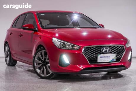 Red 2017 Hyundai I30 Hatchback Sr