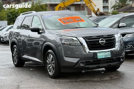 Grey 2023 Nissan Pathfinder Wagon Ti (2Wd)