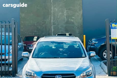 Silver 2016 Subaru Liberty Sedan 2.5I Premium