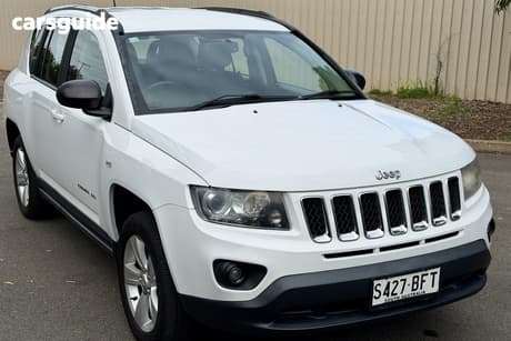White 2015 Jeep Compass Wagon Sport (4X2)
