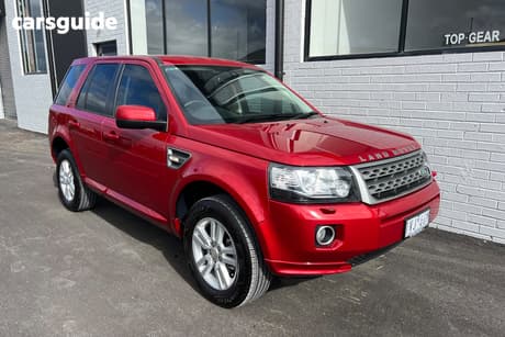 Red 2014 Land Rover Freelander 2 Wagon Td4 (4X4)