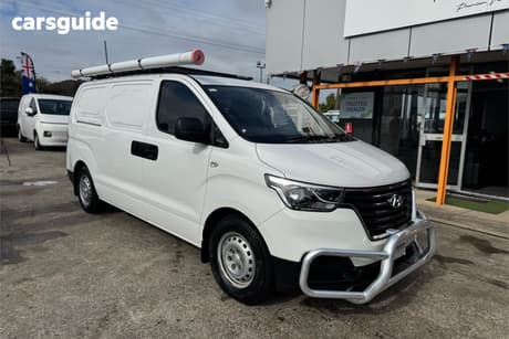 White 2019 Hyundai Iload Van 3S Liftback