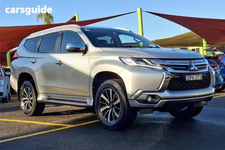 Silver 2016 Mitsubishi Pajero Sport Wagon Gls (4X4) 7 Seat