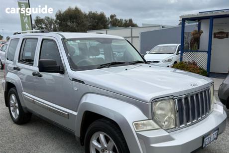 Silver 2012 Jeep Cherokee Wagon Limited (4X4)