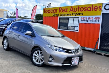 Bronze 2012 Toyota Corolla Hatchback Ascent Sport