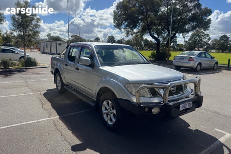 Silver 2013 Nissan Navara Dual Cab Pick-up St (4X4)