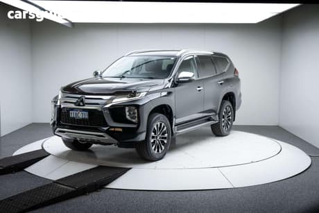 Black 2021 Mitsubishi Pajero Sport Wagon Gls (4X4) 7 Seat