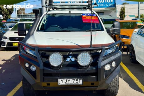White 2019 Mitsubishi Triton Double Cab Pick Up Glx Plus (4X4)