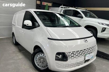 White 2022 Hyundai Staria Van Load 2S 2.2D Liftback