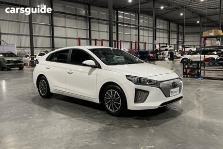 White 2022 Hyundai Ioniq Hatchback Electric Elite