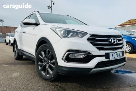White 2017 Hyundai Santa FE Wagon Active X